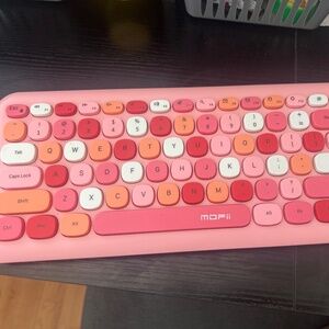 Cute pinky full-size keyboard and mouse set